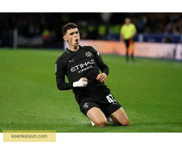 福登持续保持高水平状态,备受期待的年轻才俊正迎来职业生涯的新阶段。 福登持续保持高水平状态,备受期待的年轻才俊正迎来职业生涯的新阶段。